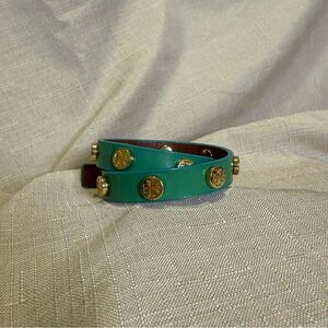Tory Burch Logo Wrap Bracelet - Teal - OS
